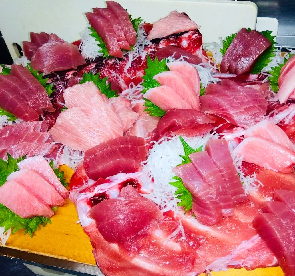 ♦︎海王最強コース♦︎
こんな鮪がてんこ盛り!
一次会でお腹いっぱいに満たされるお店
➡️それは
@kaioumorioka
宴会のご予約はホットペッパーグルメがお得です
クーポン発行しております😊
コースのお値段も安い!
飲み放題がついてこのお値段はないかも⁉️
今すぐホットペッパーグルメリンクをポチっ!
#盛岡居酒屋
#盛岡鮪
#盛岡居酒屋グルメ
#盛岡市内丸
#桜山神社界隈
#桜山神社
#盛岡刺身